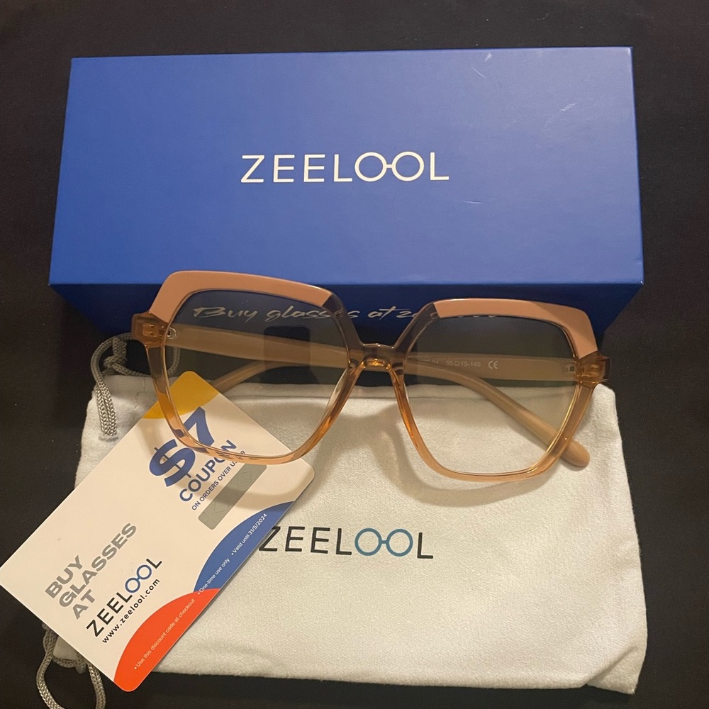 Zeelool FRAMES ONLY no prescription.